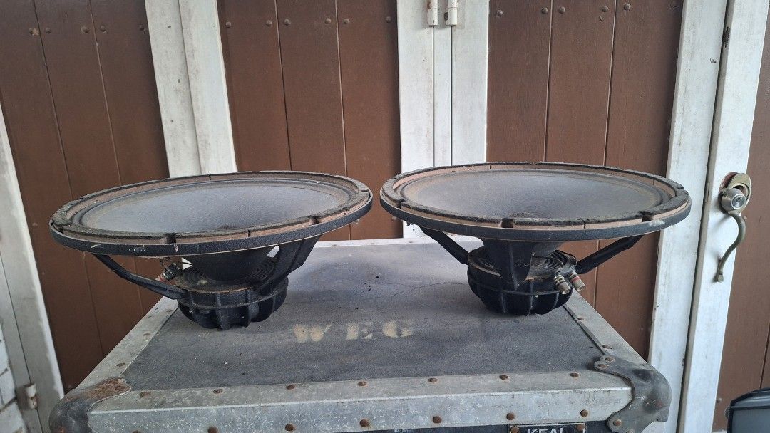 Eminence new 15 Speaker Drivers Pair (Category: Soundbars, Speakers & Amplifiers) located in Angeles City. Submitted by pamdiel003 (Listing ID 1470240866, Image 3). Description: - Pair of vintage 15-inch speaker drivers - Heavy cast frames with distinct magnet cooling fins - Mesh dust caps and convenient spring clip terminals - Part numbers stamped on rear paper cones issue: need recoil 1,000 ea loc: Sunset Valley Mansions Brgy cutcut Angeles cit