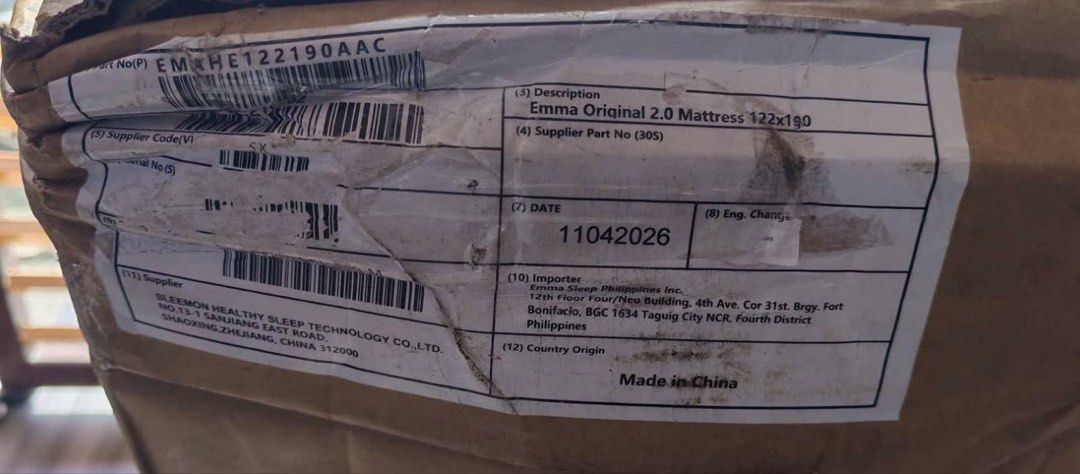 Emma Original 2.0 Mattress Double 122x190 (Category: Bed Frames & Mattresses) located in Quezon City. Submitted by vikings19 (Listing ID 1470266892, Image 3). Description: - Brand: Emma Original 2.0 - Size: 122x190 (Double) - Condition: Brand new, unopened, still sealed in original plastic and delivery box - Source: Official Emma Sleep Philippines - Storage: Properly stored in a clean, smoke-free environment - Reason for selling: Extra/Unused ite