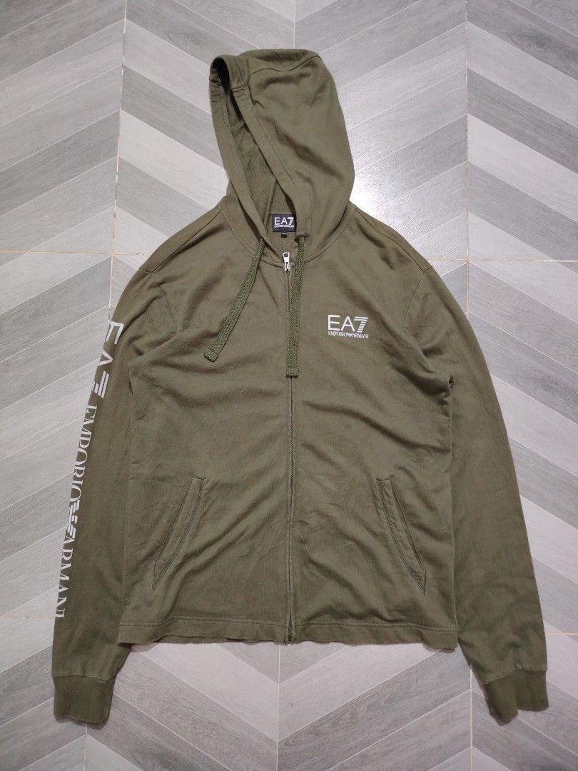 EMPORIO ARMANI EA7 Hoodie (Category: Hoodies) located in Polomolok. Submitted by urfindsph (Listing ID 1470257921, Image 1). Description: EMPORIO ARMANI HOODIE ARMY GREEN❗ Excellent to New Large to XL 22x28.5 No issue Pm sir.