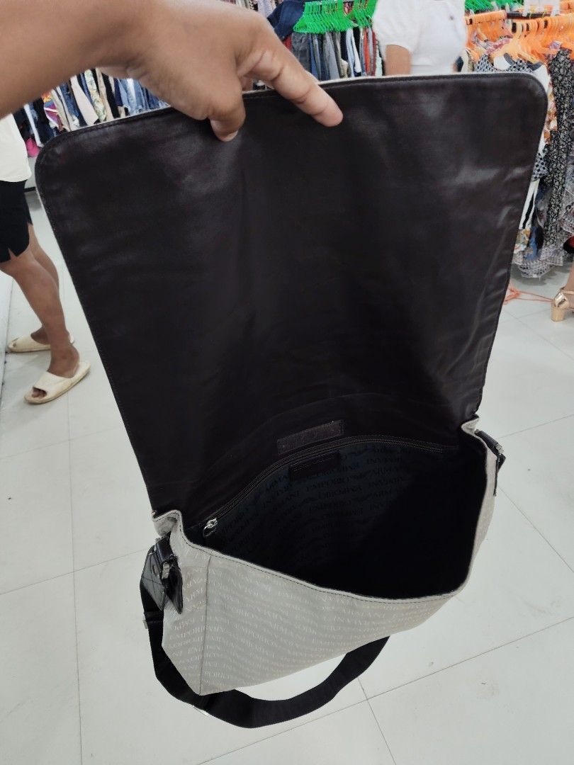 EMPORIO ARMANI SLING BAG (Category: Sling Bags) located in Hinigaran. Submitted by formalwear.ph (Listing ID 1470164983, Image 2). Description: EMPORIO ARMANI SLING BAG EXCELLENT CONDITION 13.5 HEIGHT 13.5 LENGTH NO ISSUE CR - 9.5/10.