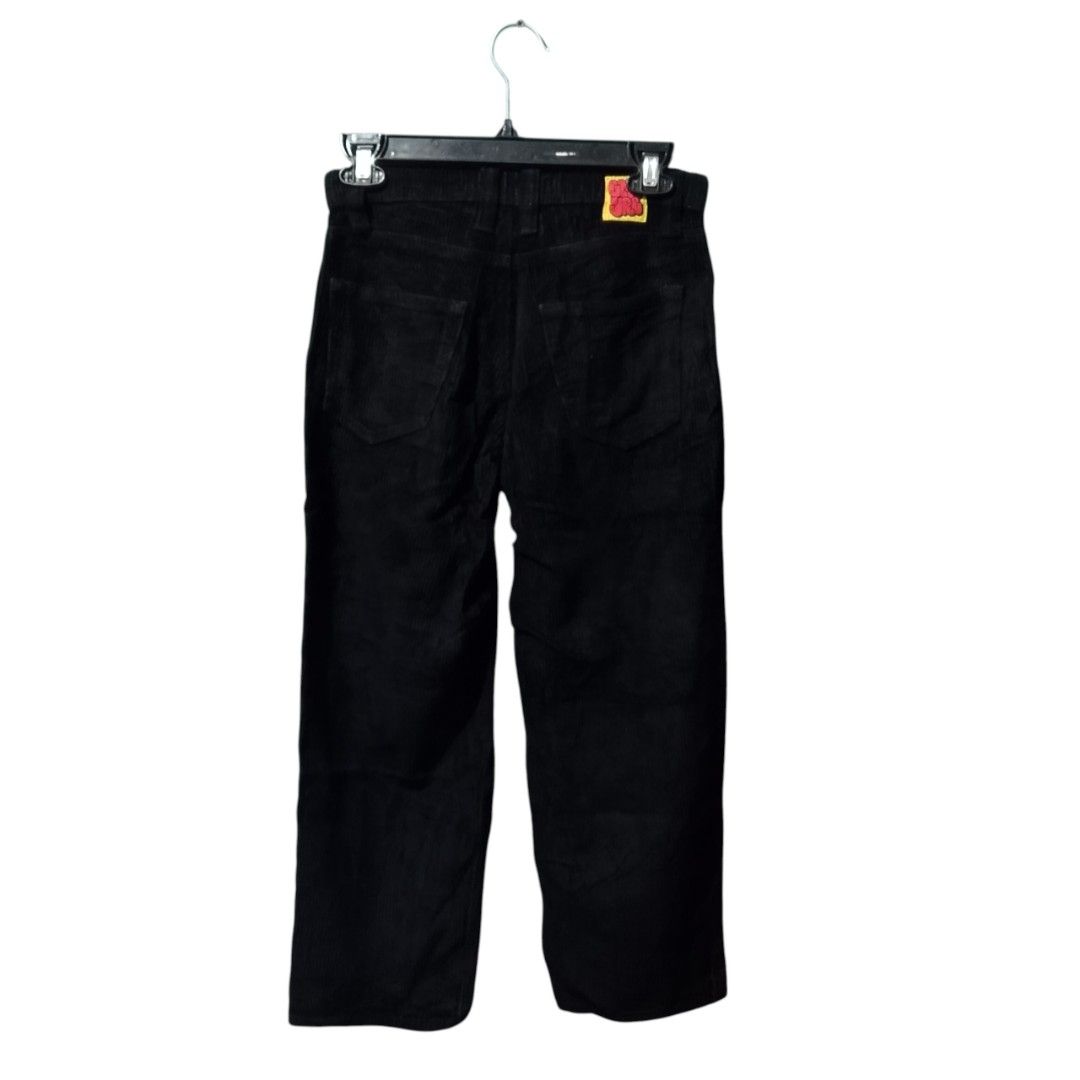Empyre Corduroy Pants (Category: Activewear) located in Davao. Submitted by outdatedfinds (Listing ID 1470156404, Image 2). Description: For Sale Empyre Corduroy Pants Size 24 on Tag Fits 26-28 Length 33 Hem 7.5 Excellent Condition 450 plus sf Davao City Location Hmu f interested .