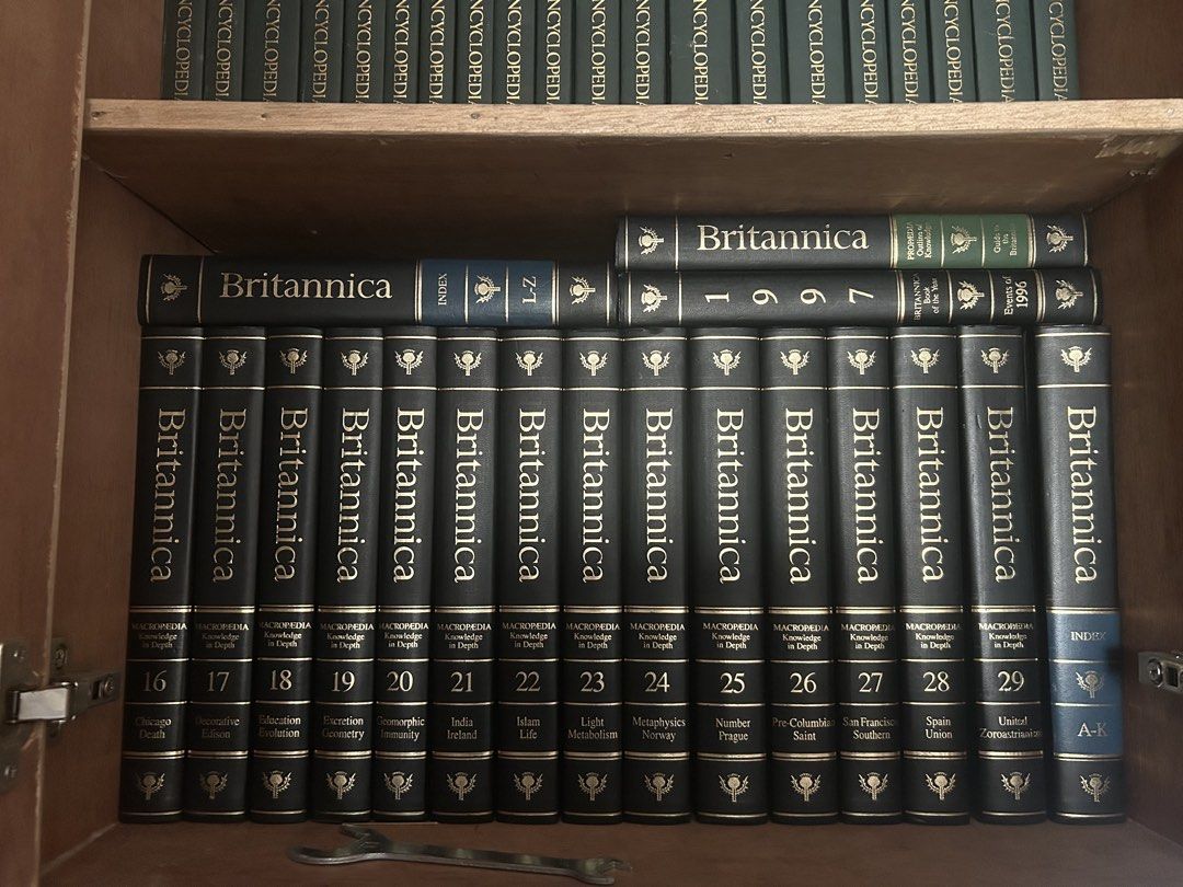 Encyclopaedia Britannica Set (Category: Textbooks) located in Manila. Submitted by _abcag (Listing ID 1470179850, Image 2). Description: 📚 FOR SALE: Encyclopaedia Britannica Complete Set Looking for a reference collection for your home, school, or office? This Encyclopaedia Britannica 29-volume set is available for sale! ✅ Complete 29 volume collection including index A-Z ✅ Classic hardcover edition ✅ Great for a home library, collection, or dis