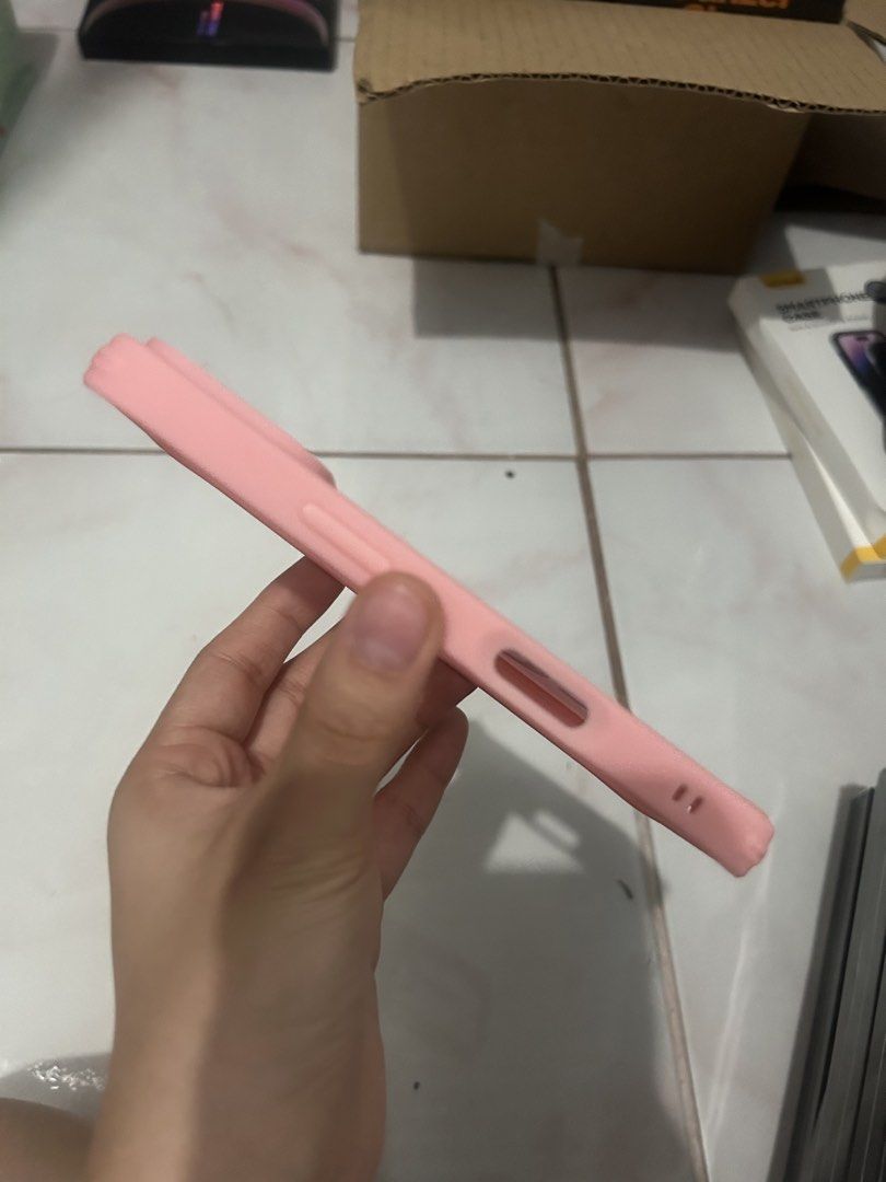ESR Iphone 16 Pro case with screen protector and easy-press button (magsafe) (Category: Cases & Sleeves) located in Paranaque City. Submitted by fielasanik-anik (Listing ID 1470344477, Image 3). Description: ESR Iphone 16 Pro case with screen protector and easy-press button (magsafe) - original and brandnew - With screen protector application guide - With care card (with qr that redirects to website) Mod: gcash,maya,gotyme,bpi Delivery: lalamove,