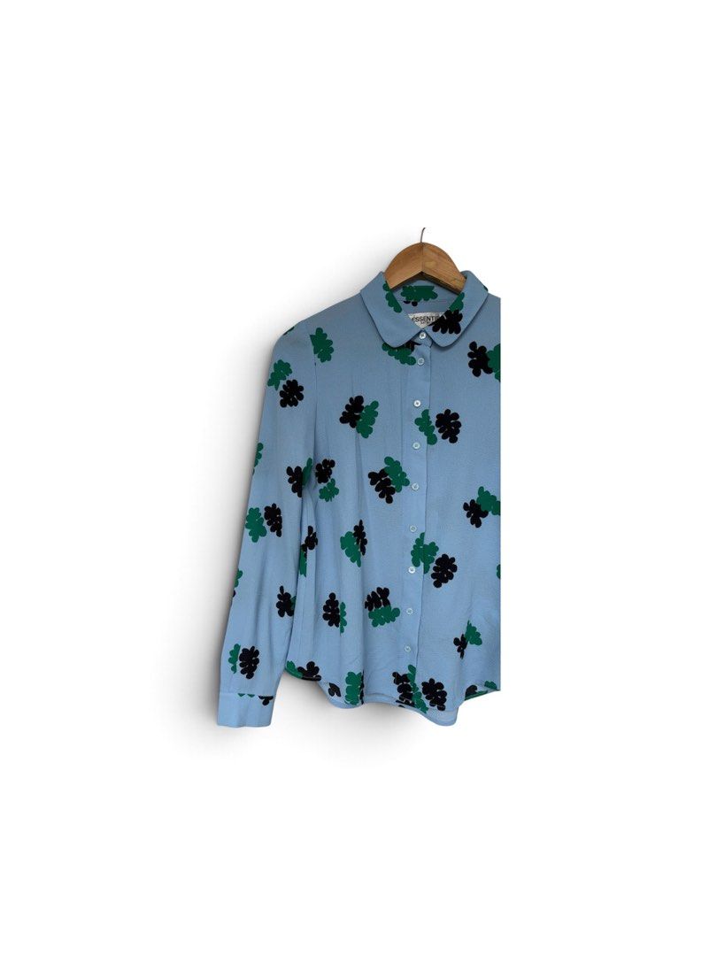 ESSENTIAL Antwerp Light Blue Abstract Print (Category: Longsleeves) located in Quezon City. Submitted by chrizcboutique (Listing ID 1470265711, Image 2). Description: Essential Antwerp sky blue long-sleeve button down with floral abstract print size 34 in tag can fit extra small to small frame jMeasurements laid in flat shoulder to shoulder approx 14 inches armpit to armpit approx 19 inches lenght approx 25 inches Condition still in prestine cond