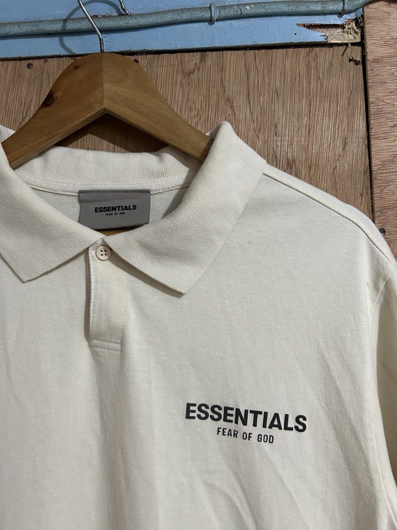 ESSENTIAL FEAR OF GOD (Category: Tshirts & Polo Shirts ) located in Allen. Submitted by thriftli.a1d574 (Listing ID 1470170169, Image 2). Description: .