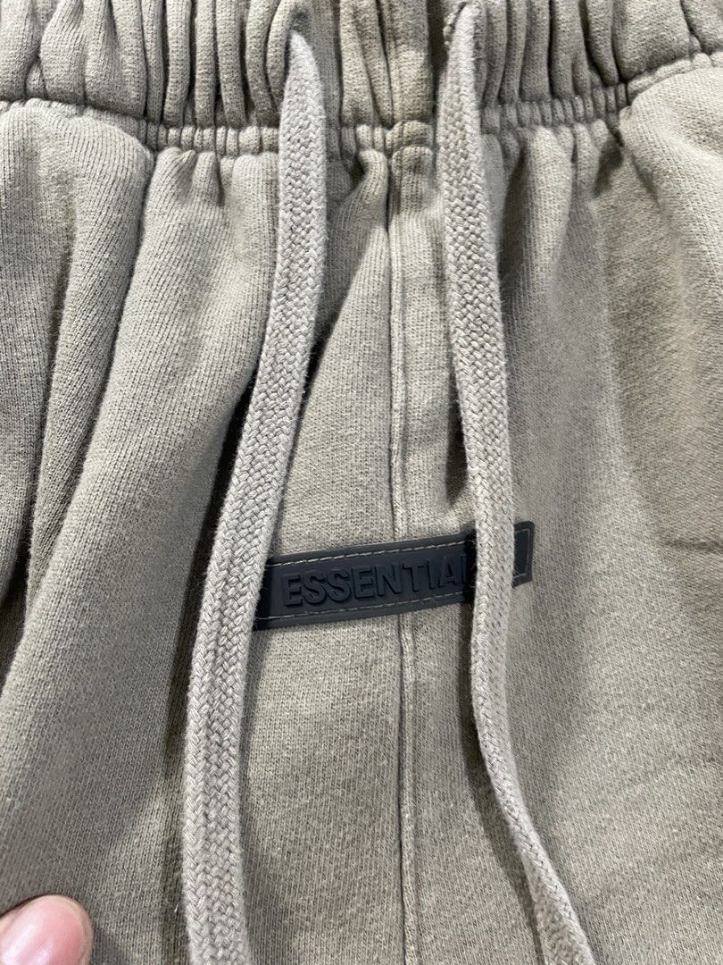 Essentials short (Category: Luxury Apparel) located in Cagayan de Oro. Submitted by mrs.dani (Listing ID 1470279366, Image 3). Description: Excellent condition No issue Dm for more details .