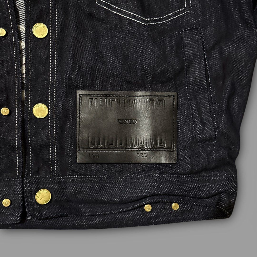 Evisu Denim Jacket (Category: Coats, Jackets and Outerwear) located in Zamboanga. Submitted by hype_thrifts (Listing ID 1470321099, Image 3). Description: Evisu Denim Jacket Crispy Good as new Medium Width: 24 Length: 26.