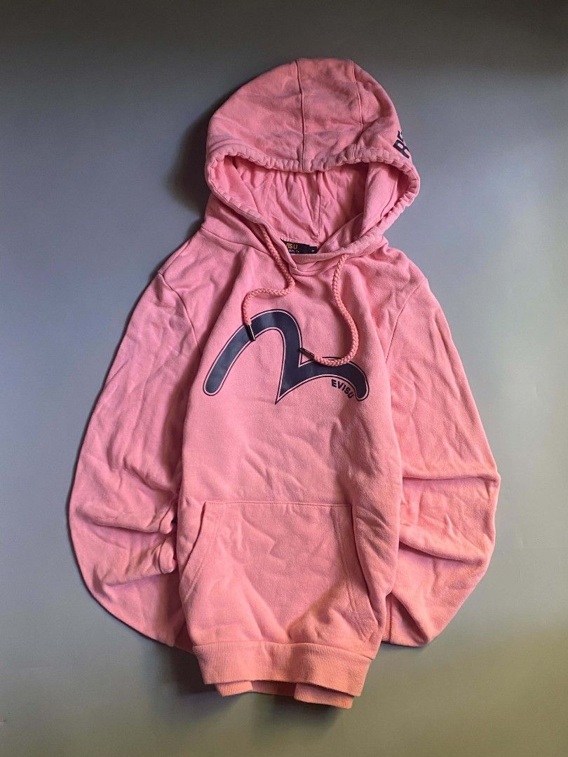 EVISU Pink Hoodie (Category: Coats, Jackets and Outerwear) located in Angeles City. Submitted by ian.thrift_ph (Listing ID 1470187827, Image 1). Description: 19/26 - W/L Size S-M Good Condition 5k up sa ibang seller.