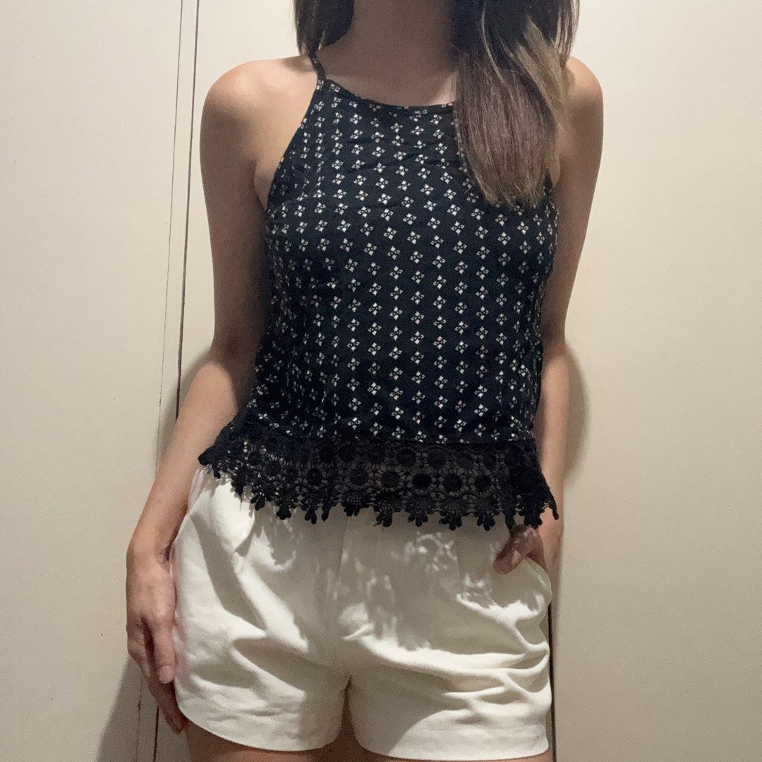 Factorie Black Printed Halter Top (Category: Sleeveless) located in Antipolo. Submitted by nicnicbg (Listing ID 1470281266, Image 2). Description: .