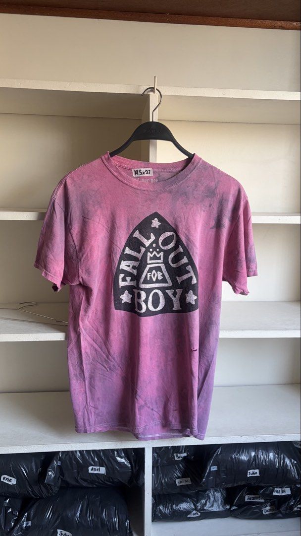 Fall Out Boy (Category: Tshirts & Polo Shirts ) located in Manila. Submitted by _revault (Listing ID 1470229936, Image 1). Description: .