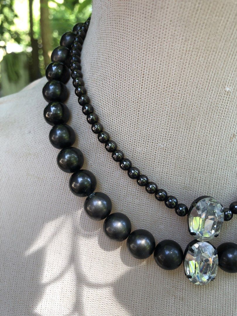 Fashion necklace (Category: Necklaces) located in Manila. Submitted by anneverz (Listing ID 1470207900, Image 3). Description: Fashion necklace .