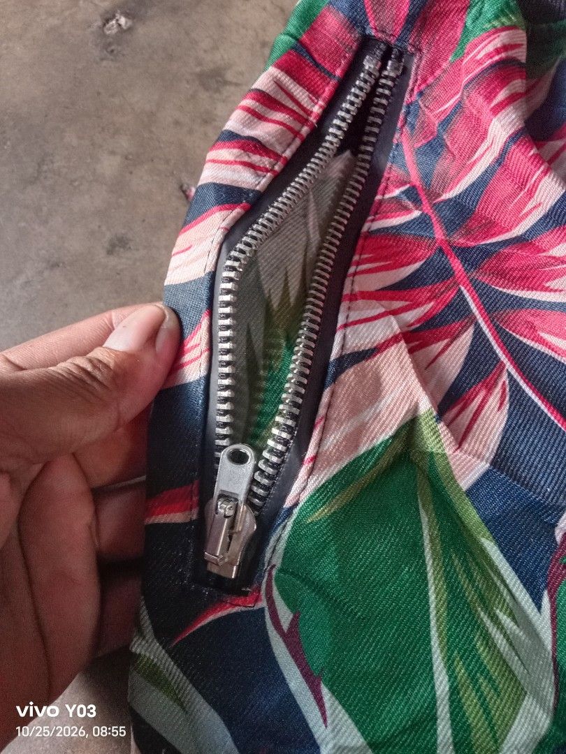 Fear of god (Category: Shorts) located in Cabuyao City. Submitted by blake657 (Listing ID 1470149583, Image 2). Description: fear of god size medium .