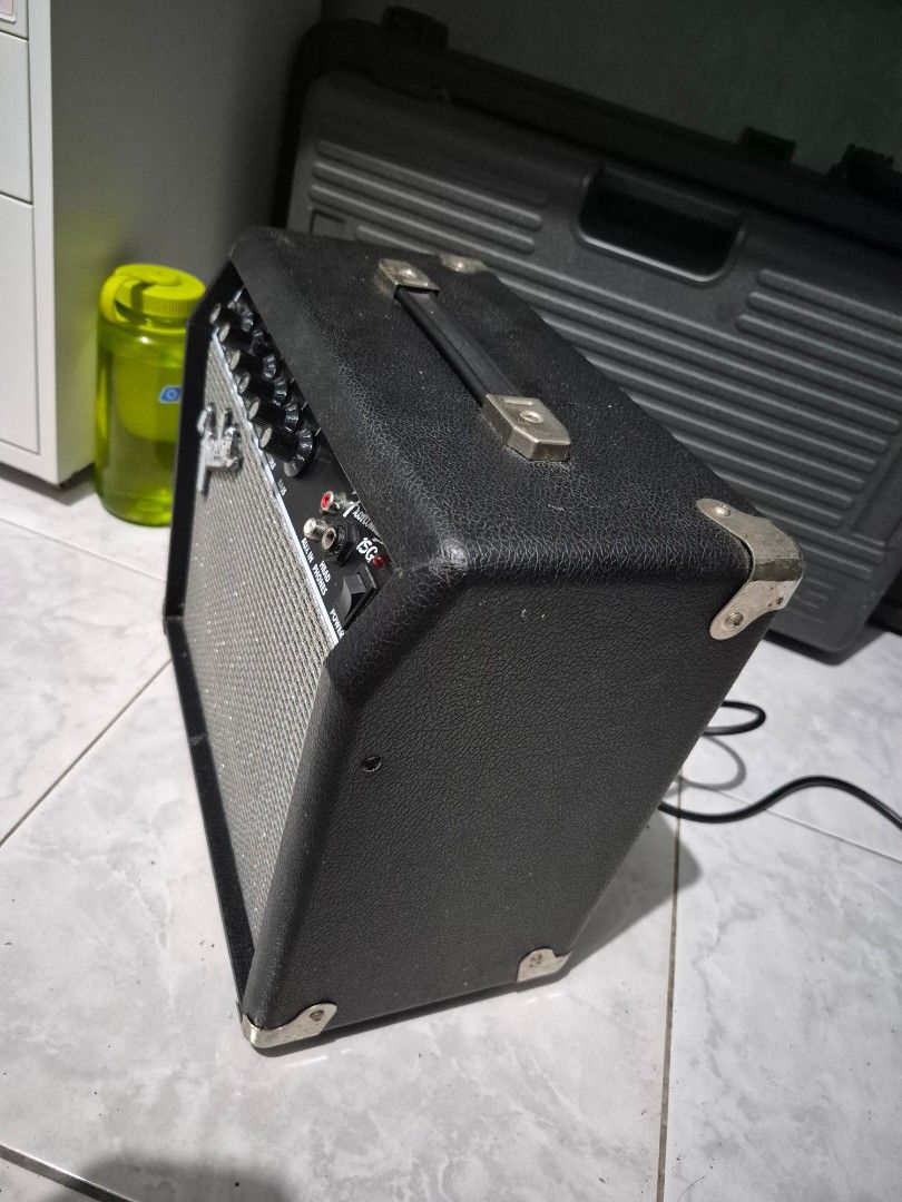 Fender Frontman 15G Guitar Amplifier 15W (Category: Musical Instruments) located in Cavite. Submitted by ayzwethinkweiz (Listing ID 1470291414, Image 2). Description: Fender Frontman 15G Guitar Amplifier 15W Slightly used condition, with cosmetic imperfections only (oxidation and dusty parts) No issues with sound and electronics Php 4500 neg or swap to TC Helicon Mic Mechanic or Cort Mini Acoustic Guitar or Bass Guitar 📍Dasmarinas Cavite, can sh