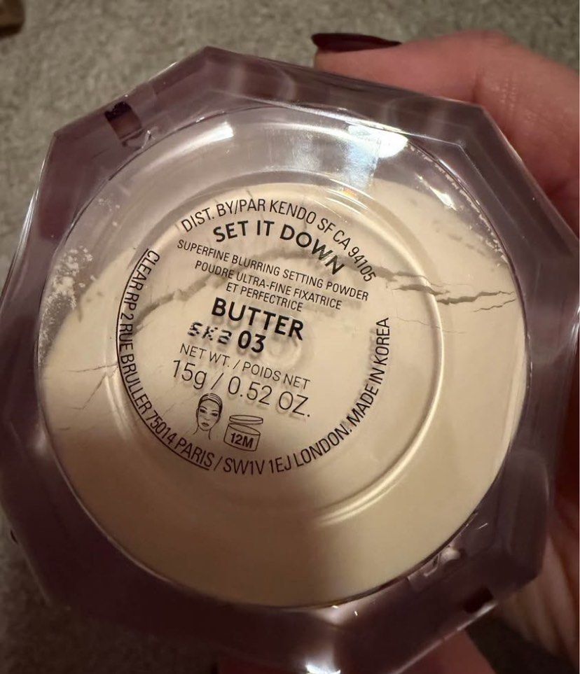 Fenty Loose Setting Powder (Category: Makeup) located in Quezon City. Submitted by cheerupbby (Listing ID 1470332008, Image 3). Description: I will ship when I get back home to the Philippines in February 2027. No reservations. Pay = sold! All makeup is crossposted on marketplace 🇨🇦 and nowhere else. 📍 QC Can ship thru lalamove or j&t.