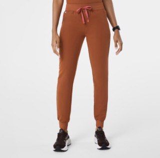 Figs scrub top and bottom (Dirty Chai) (Category: Activewear) located in Pasay City. Submitted by slimmers10 (Listing ID 1470232659, Image 2). Description: Catarina One Pocket Scrub Top - XS Zamora Jogger Pants - XS petite Brand new with tags!! RFS: doesnt fit me Sold as a set for 4300 .