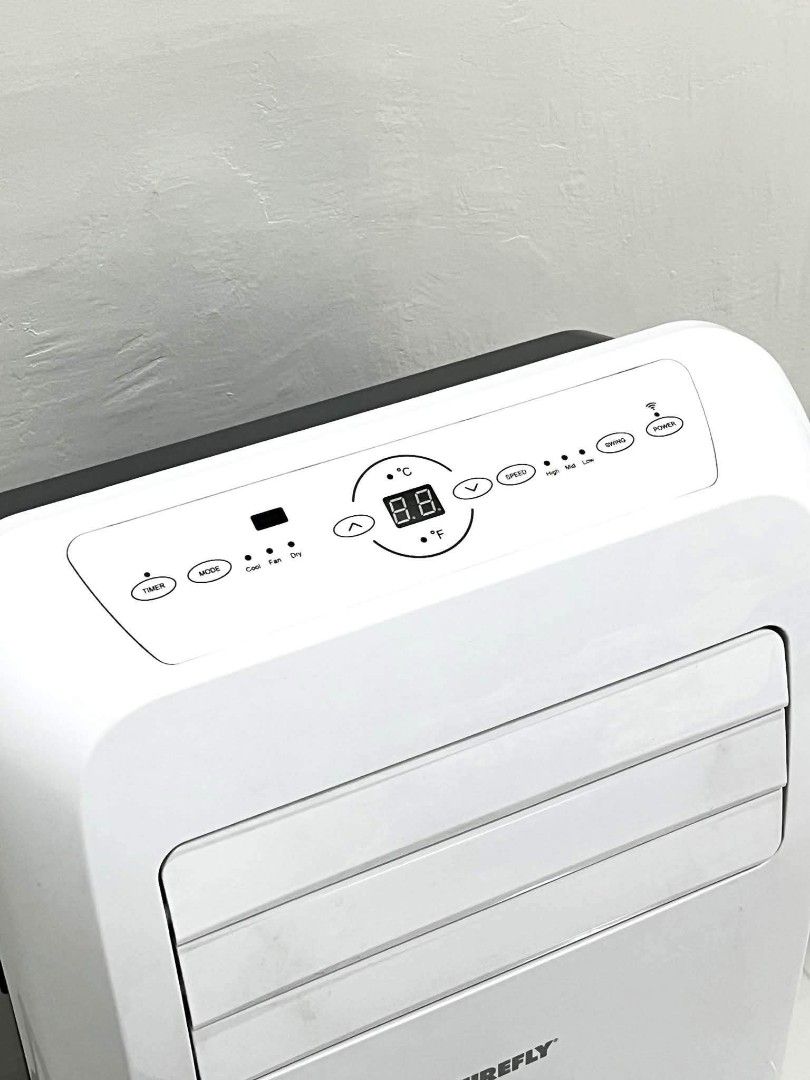 FIREFLY 1.5HP Smart Wi-Fi Portable Air Conditioner (Category: Air Conditioning and Heating) located in Quezon City. Submitted by dustybunnn (Listing ID 1470199070, Image 2). Description: FIREFLY Smart Wi-Fi Portable AirConditioner 1.5HP ORIG PRICE: 22,000 Selling Price: 12,000 (negotiable) Rfs: moved out - Bought last week of April 2026 Issue: need lang bilhan ng Window Seal Plates (around 300-700 depende sa preferred size), but other accessories