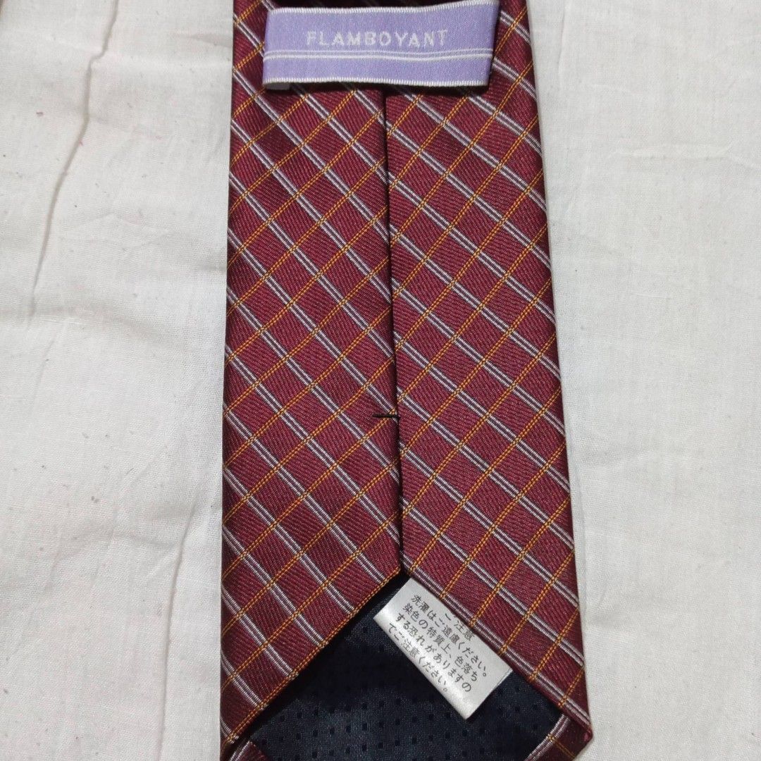 Flamboyant Vintage Checkered Necktie (Category: Ties) located in Caloocan City. Submitted by appleblossoms07 (Listing ID 1470296686, Image 2). Description: Length : 56".