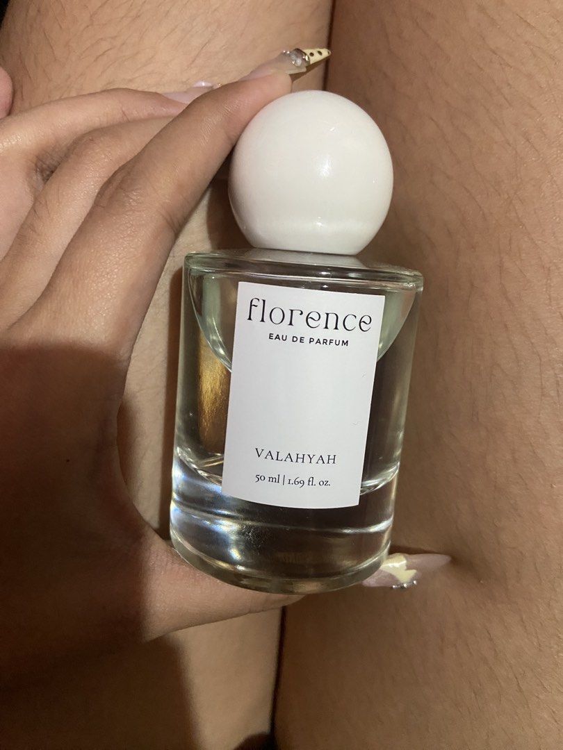 florence valaya (Category: Fragrance & Deodorants) located in Agoo. Submitted by b.declutt3r (Listing ID 1470302614, Image 1). Description: matapang siya for me 2 sprays lang nagamit ko.