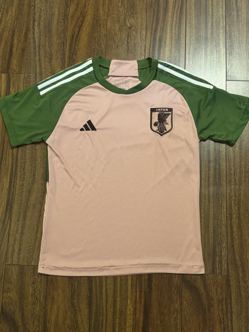 Football Jersey (Category: Tshirts & Polo Shirts ) located in Cavite. Submitted by d0gluver (Listing ID 1470165911, Image 1). Description: .