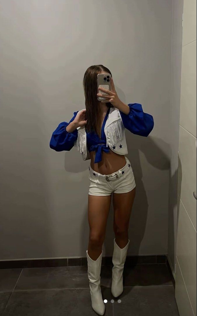 FOR RENT! dcc halloween costume (Category: Sets or Coordinates) located in Quezon City. Submitted by dcltyef (Listing ID 1470246655, Image 1). Description: Oct 26- Oct 27- Oct 28- Oct 29- Oct 30-❌ Oct 31- .