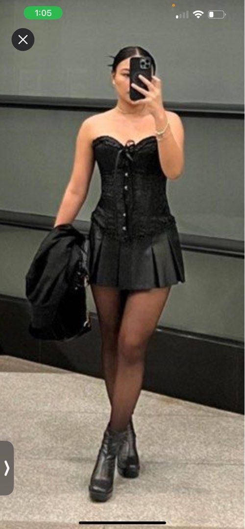 FOR RENT: Halloween Costume (Category: Sets or Coordinates) located in Manila. Submitted by cheetosiii (Listing ID 1470324148, Image 2). Description: Includes: - corset - leather skirt.