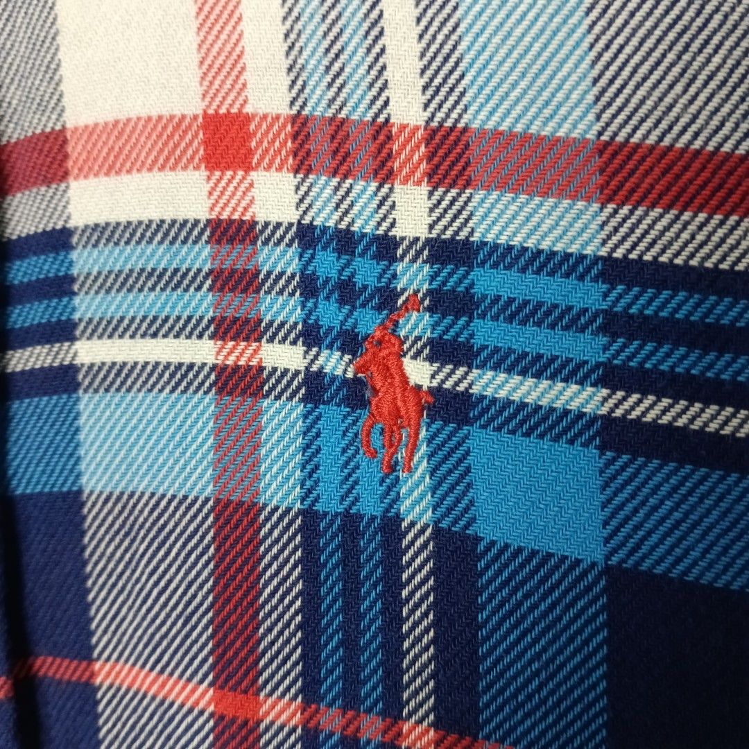 For Women - Ralph Lauren (Category: Longsleeves) located in Bacolod City. Submitted by drop.ph (Listing ID 1470166870, Image 3). Description: Ralph Lauren - Flannel Authentic *Oversized *Size XS - 18.5x27.5 *Fits up to Medium *Excellent *No Flaws *Price: 880php *Add SF if outside Bacolod City .