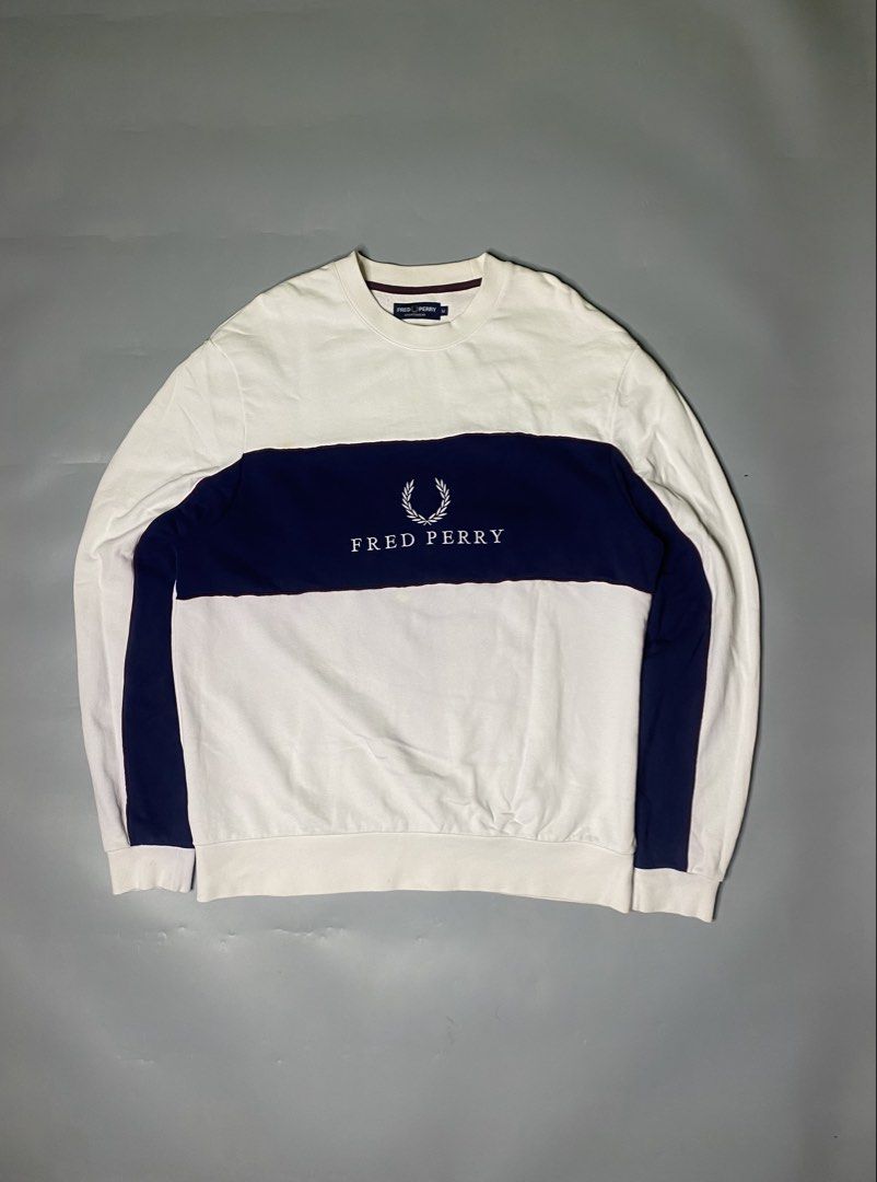 Fred Perry Pullover Jacket (Category: Coats, Jackets and Outerwear) located in Bago City. Submitted by jg_finds_ (Listing ID 1470225340, Image 1). Description: size Medium on tag Width- 23 inch Length- 28 inch Sleeves- 24 inch Authentic Need wash.