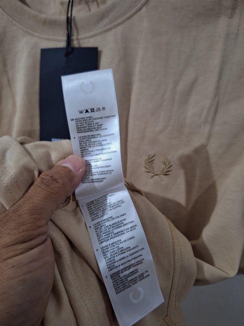 Fred perry tshirt brown monotone logo (Category: Tshirts & Polo Shirts ) located in Santa Rosa. Submitted by pat0317 (Listing ID 1470300380, Image 3). Description: brandnew legit fred perry shirt small - 19 x 26 m - 20x27 l - 21x28 xl - 22x29.
