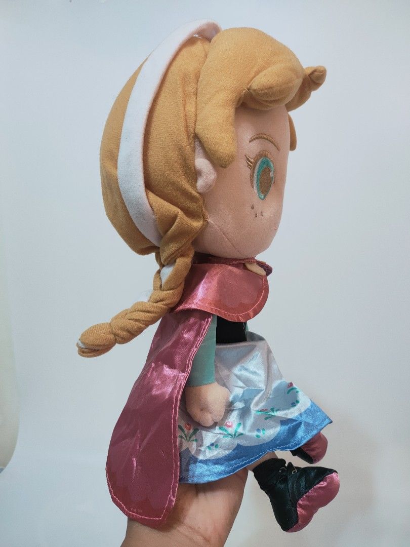 Frozen Princess Anna Plushie (Category: Plushies & Soft Toys) located in Antipolo. Submitted by bhabiegraciefashionlab (Listing ID 1470336262, Image 2). Description: ✨Disney Frozen Princess Anna Plushie 🇯🇵Authentic From Japan 🔖Good as New 📸Actual Photos posted, what you see is what you'll get 😍Perfect for Disney Frozen Collectors or for gifting 💸MOP 👉🏻Gcash /Maribank/GoTyme 🚚MOD 👉🏻J&T / Lalamove ❌NO FREE Sf (sf is paid by the buyer) ❌N