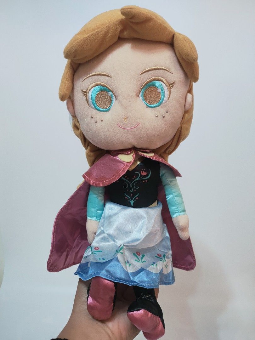 Frozen Princess Anna Plushie (Category: Plushies & Soft Toys) located in Antipolo. Submitted by bhabiegraciefashionlab (Listing ID 1470336262, Image 1). Description: ✨Disney Frozen Princess Anna Plushie 🇯🇵Authentic From Japan 🔖Good as New 📸Actual Photos posted, what you see is what you'll get 😍Perfect for Disney Frozen Collectors or for gifting 💸MOP 👉🏻Gcash /Maribank/GoTyme 🚚MOD 👉🏻J&T / Lalamove ❌NO FREE Sf (sf is paid by the buyer) ❌N