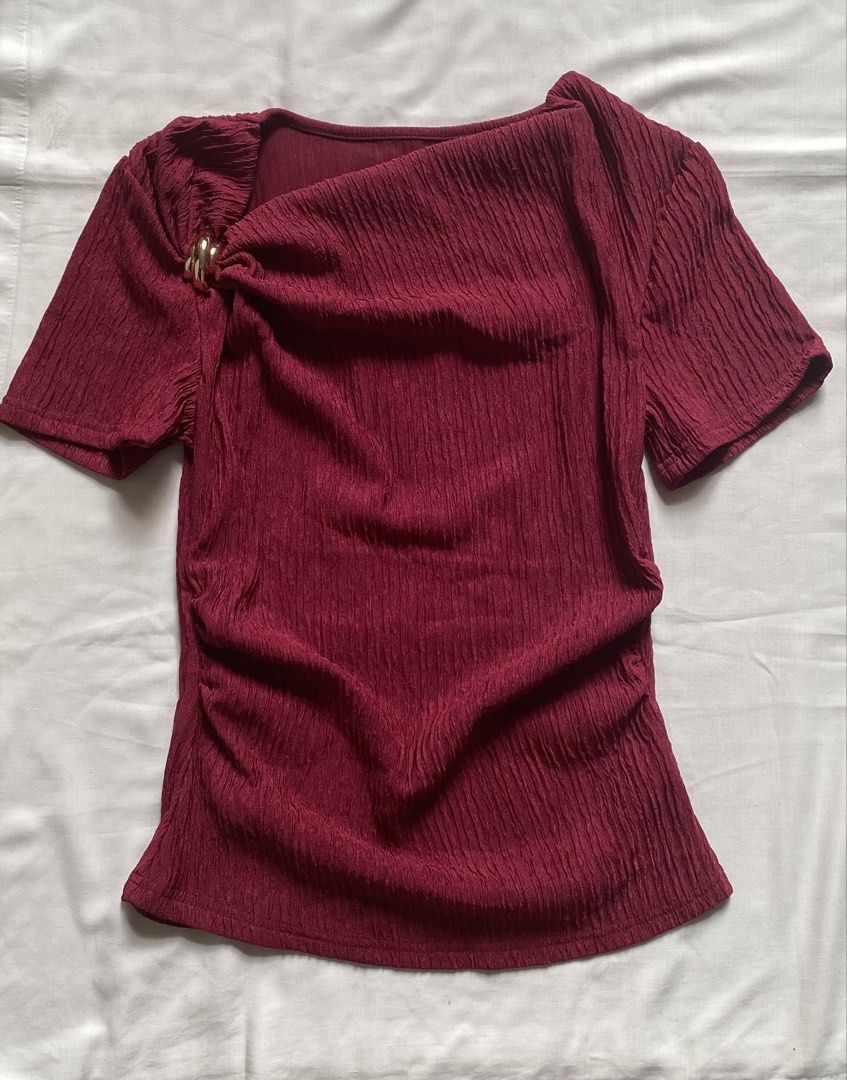 fuchsia pink shirt (Category: Blouses) located in Davao. Submitted by gathrd.kloset (Listing ID 1470185943, Image 1). Description: .