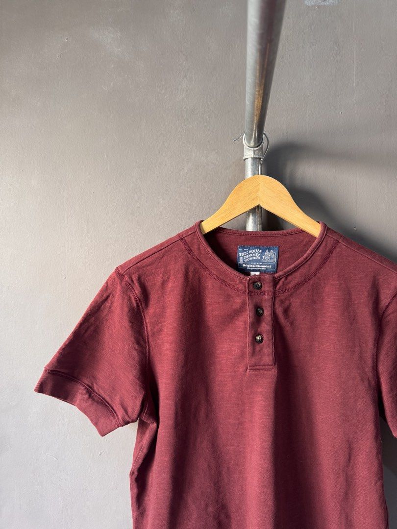 Full house Denim & Workshop - Maroon Henley Shirt (Category: Activewear) located in Cabuyao City. Submitted by _streetflavor (Listing ID 1470209458, Image 3). Description: Full house Denim & Workshop - Maroon Henley Shirt Excellent Size: medium Length: 25.5 Width: 19 -700 pesos Dm.
