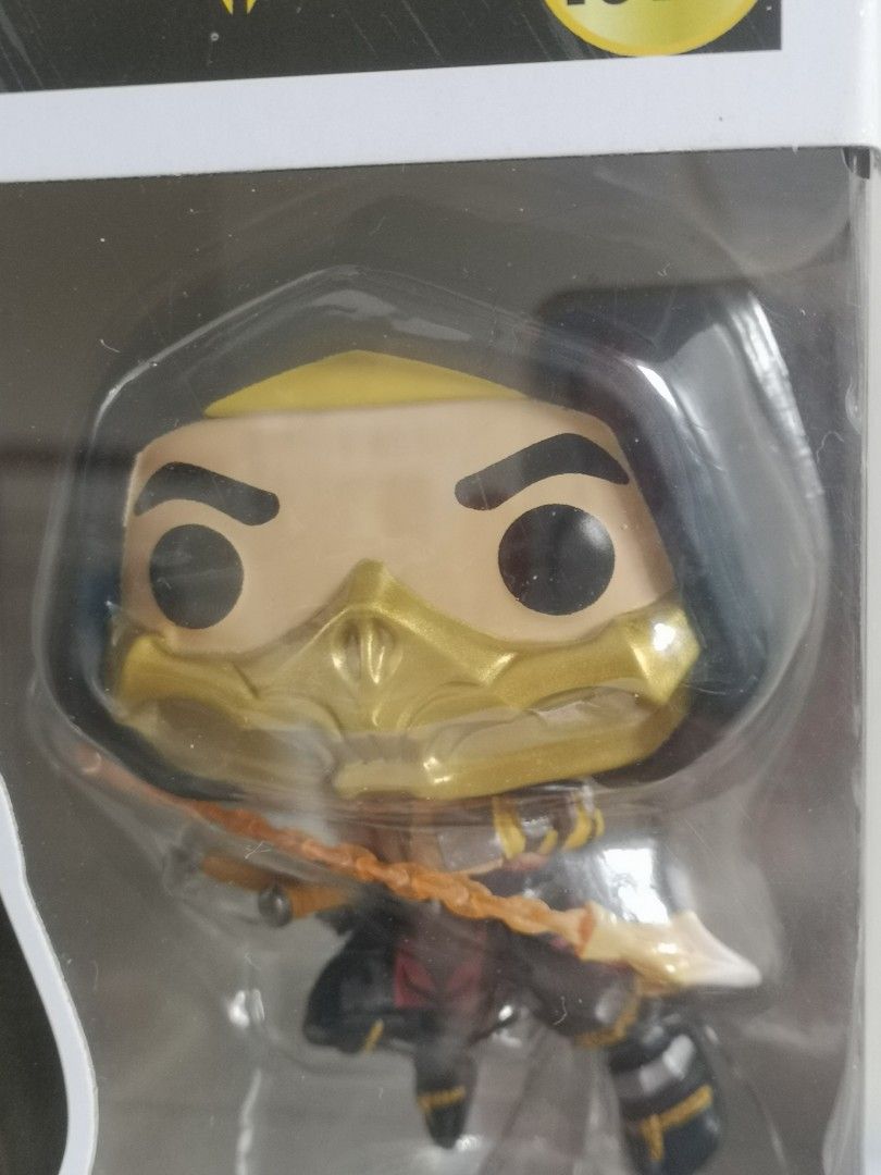 Funko Pop Mortal Kombat Scorpion (Category: Figurines & Statues) located in Quezon City. Submitted by jotioco (Listing ID 1470189571, Image 3). Description: .
