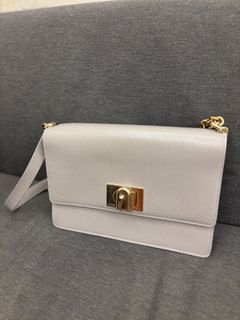 （分類：）位於 。 由 kawky852 提交（商品編號 1470289256，圖片 1）。簡介： 。