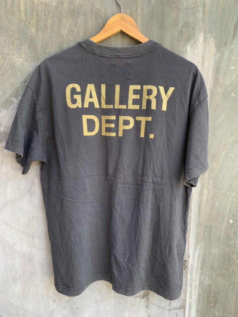 GALLERY DEPARTMENT (Category: Tshirts & Polo Shirts ) located in Panabo. Submitted by banjogores (Listing ID 1470187949, Image 2). Description: 𝗗𝗜𝗠𝗘𝗦:21.5x28 𝗦𝗜𝗭𝗘:M TO L ‎𝗖𝗢𝗟𝗢𝗥 𝗥𝗔𝗧𝗘:9/10 ‎𝗖𝗢𝗡𝗗𝗜𝗧𝗜𝗢𝗡: VERY GOOD CONDITION ‎𝗜𝗦𝗦𝗨𝗘: MINIMAL HAIRLINE ‎ ‎❗️𝗖𝗢𝗟𝗢𝗥 𝗠𝗔𝗬 𝗩𝗔𝗥𝗬 𝗗𝗨𝗘 𝗧𝗢 𝗟𝗜𝗚𝗛𝗧𝗜𝗡𝗚 ‎.