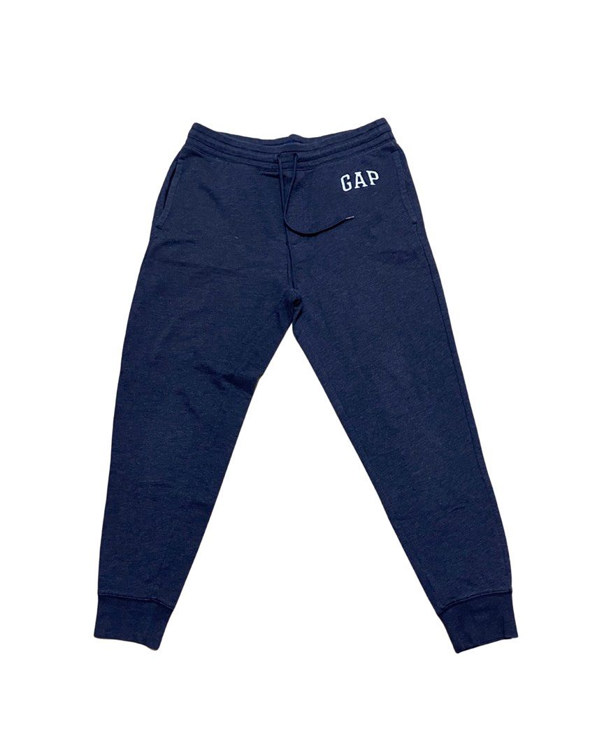 Gap Dark Grey Jogger Sweatpants (Category: Joggers) located in Manila. Submitted by ratedseeker (Listing ID 1470290018, Image 1). Description: GAP Jogger Sweatpants (Dark Grey) Size M (best fit is a 34 waist but it has a drawstring naman) Good for the gym/loungewear Good condition Can do meetups around DLSU Taft/shipping (buyer shoulders sf).