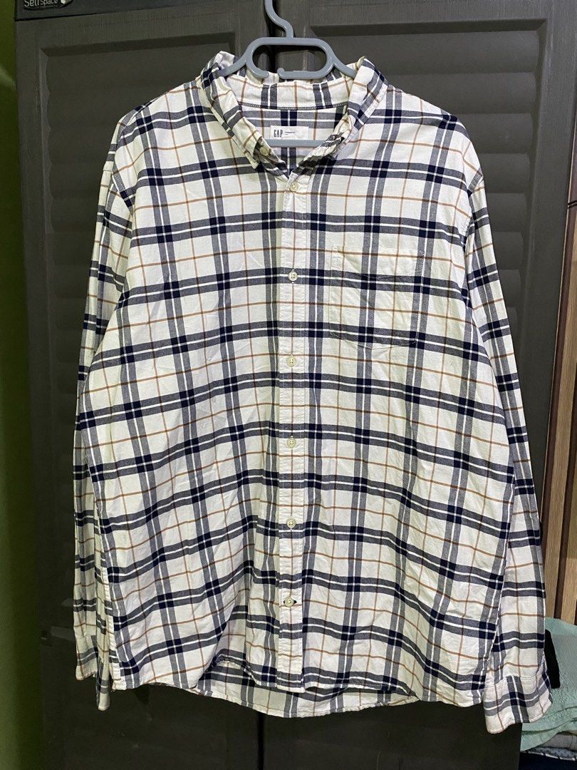 Gap Plaid Long Sleeve (23x29) XL (Category: Formal Shirts) located in Manila. Submitted by uniqssentialss.co (Listing ID 1470177180, Image 1). Description: As new with paper bag Malabon Meet up/jnt/lalamove delivery.