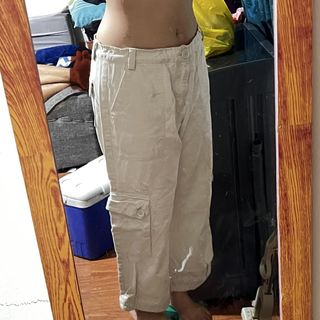 (Category: ) located in . Submitted by Pilarrrrr (Listing ID 1470325357, Image 1). Description: .