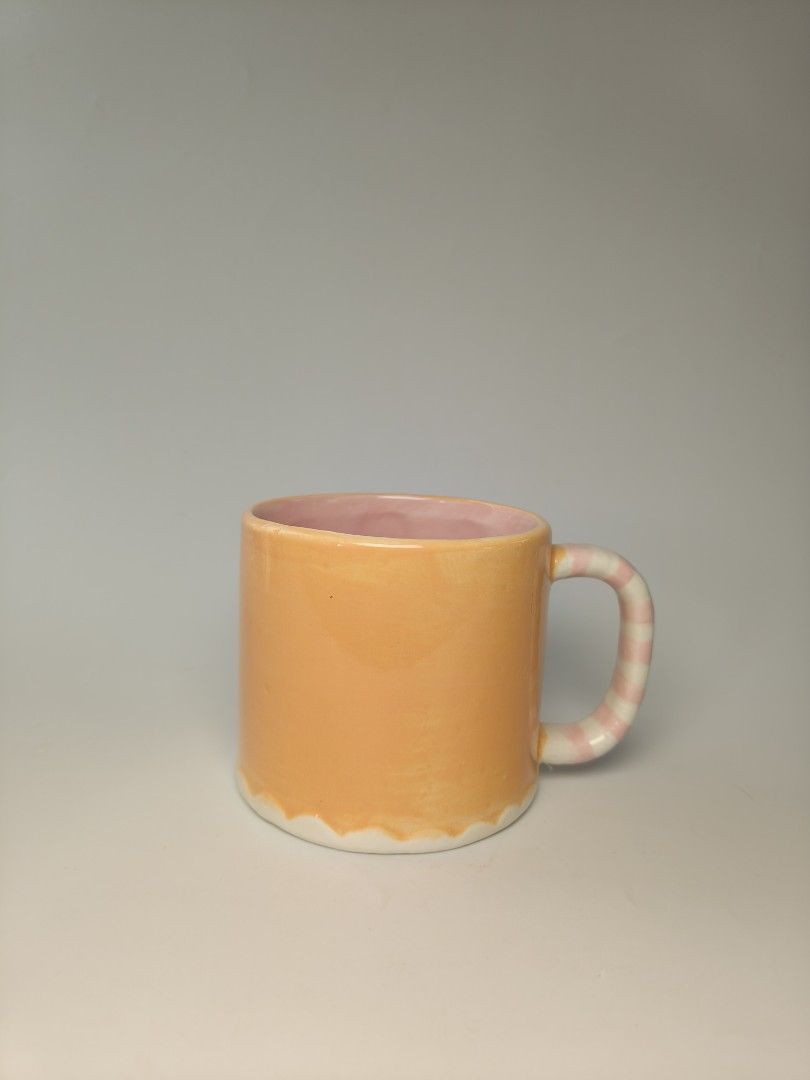 Gingerbread house mug (Category: Coffee & Tea Tableware) located in Cavite. Submitted by phtmt (Listing ID 1470263168, Image 2). Description: These are factory pull-out items, so minor imperfections or flaws may be present. Please manage your expectations..