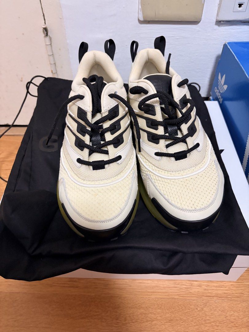 Givenchy Giv 1 Sneakers Off White Size 9 (Category: Sneakers) located in Quezon City. Submitted by nrmnmcm__ (Listing ID 1470257367, Image 2). Description: - Brand: Givenchy - Model: Giv 1 Sneakers - Color/Material: Off-white calf leather - Size: Men's US 9 / EU 42 - Inclusions: Comes with original box and dust bag Price is negotiable. Can send more pics upon request. RFS: Decluttering MOP: GCash or BPI. Shipping fee shouldered by the buyer Can d