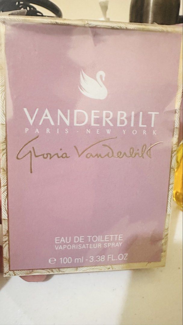 Gloria Vanderbilt Eau De Toilette 100ml (Category: Fragrance & Deodorants) located in Candelaria. Submitted by zillerortsac (Listing ID 1470214379, Image 2). Description: Original (USA Source) - Product: Gloria Vanderbilt Eau de Toilette Spray - Size: 100 ml / 3.38 fluid ounces - Condition: Brand new, unused, with original pink box and packaging intact - Bottle Design: Iconic swan bottle - Scent Profile: Classic floral notes, ideal as a timeless 