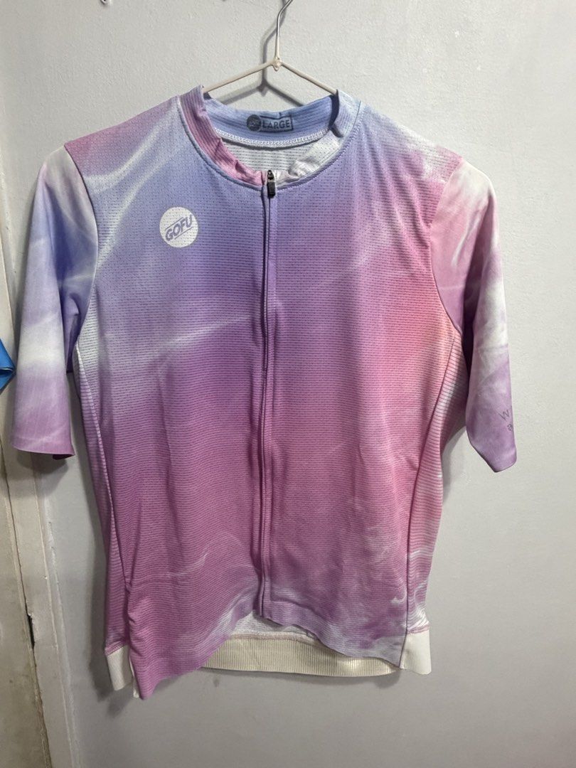 Gofu cycling jersey Large (Category: Bicycles) located in Bacoor. Submitted by luvtoshoppe (Listing ID 1470303466, Image 1). Description: .
