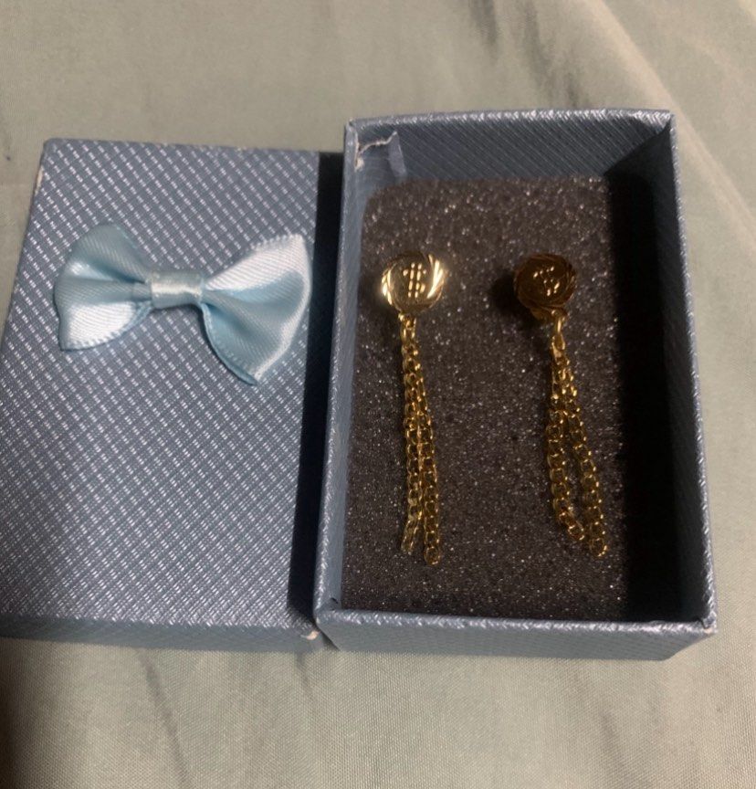 Gold chain drop earrings with blue gift box (Category: Earrings) located in Manila. Submitted by foreverble80256 (Listing ID 1470348609, Image 2). Description: - Elegant gold dangling chain earrings with textured round studs - Dainty link chains that sway gracefully with movement - Comes packaged in a light blue textured gift box with a matching satin bow - Perfect for gifting or treating yourself - Brand new and ready to ship.