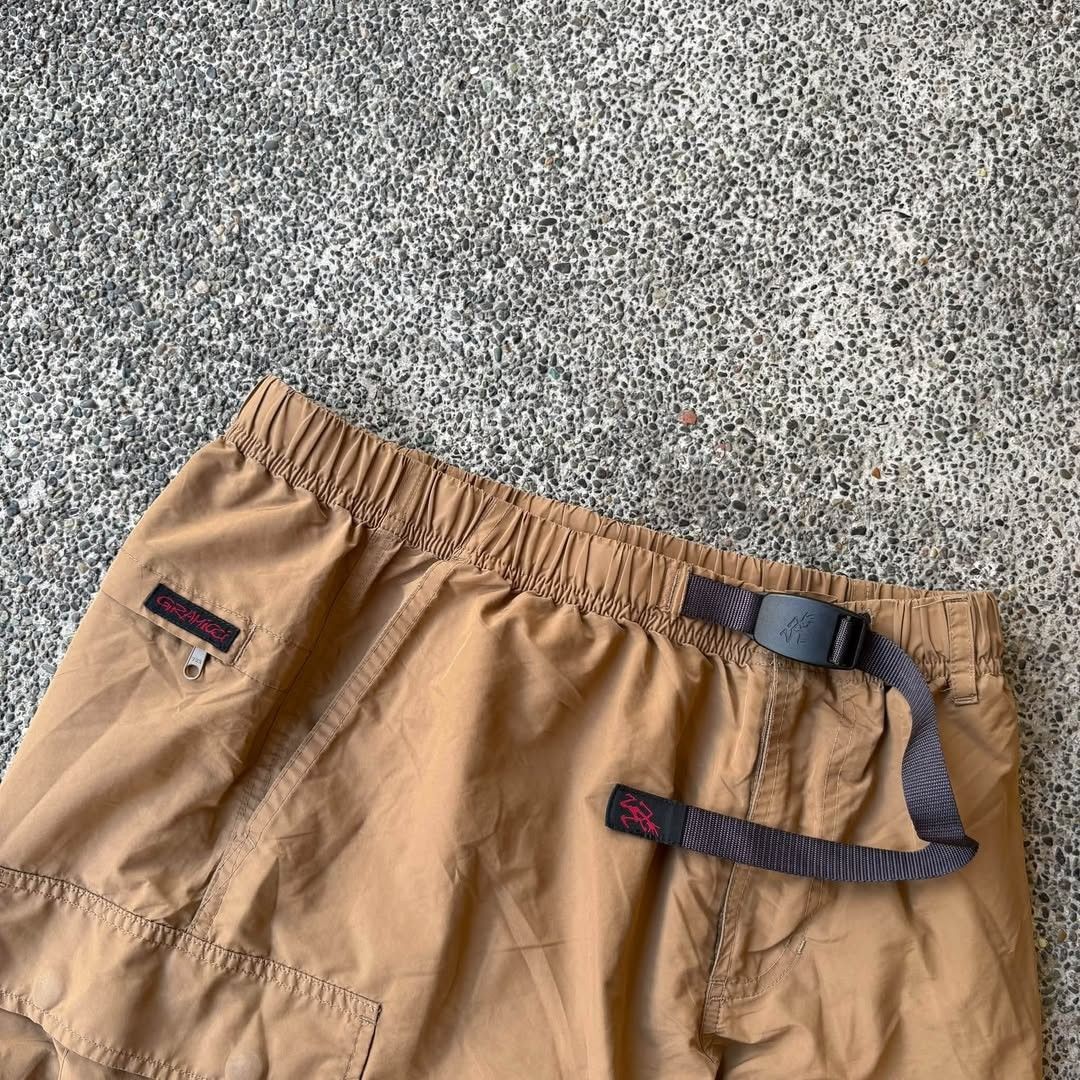 Gramicci technical shorts Men’s (Category: Shorts) located in Caloocan City. Submitted by rjlthrifts (Listing ID 1470186113, Image 2). Description: Gramicci technical shorts Men’s Excellent Condition Color Rate 10/10 M on Tag 30 - 32 Waist Line 18 Length No Issue. Price. 1,380 Loc. South Caloocan Courier. J&T And Flash Express.