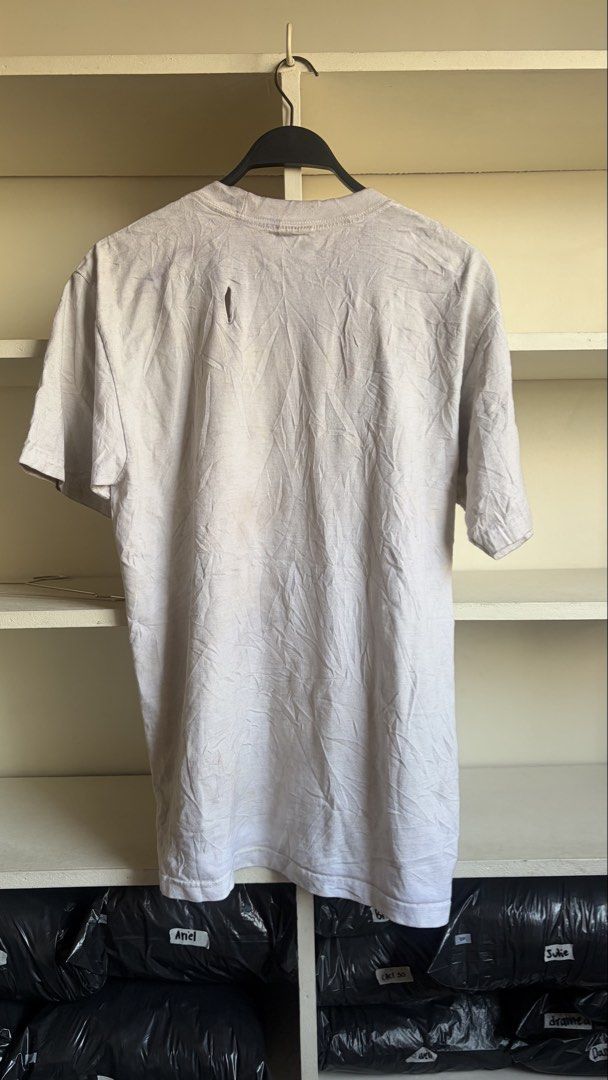 Graphic Tee Shirt (Category: Tshirts & Polo Shirts ) located in Manila. Submitted by _revault (Listing ID 1470301771, Image 2). Description: .