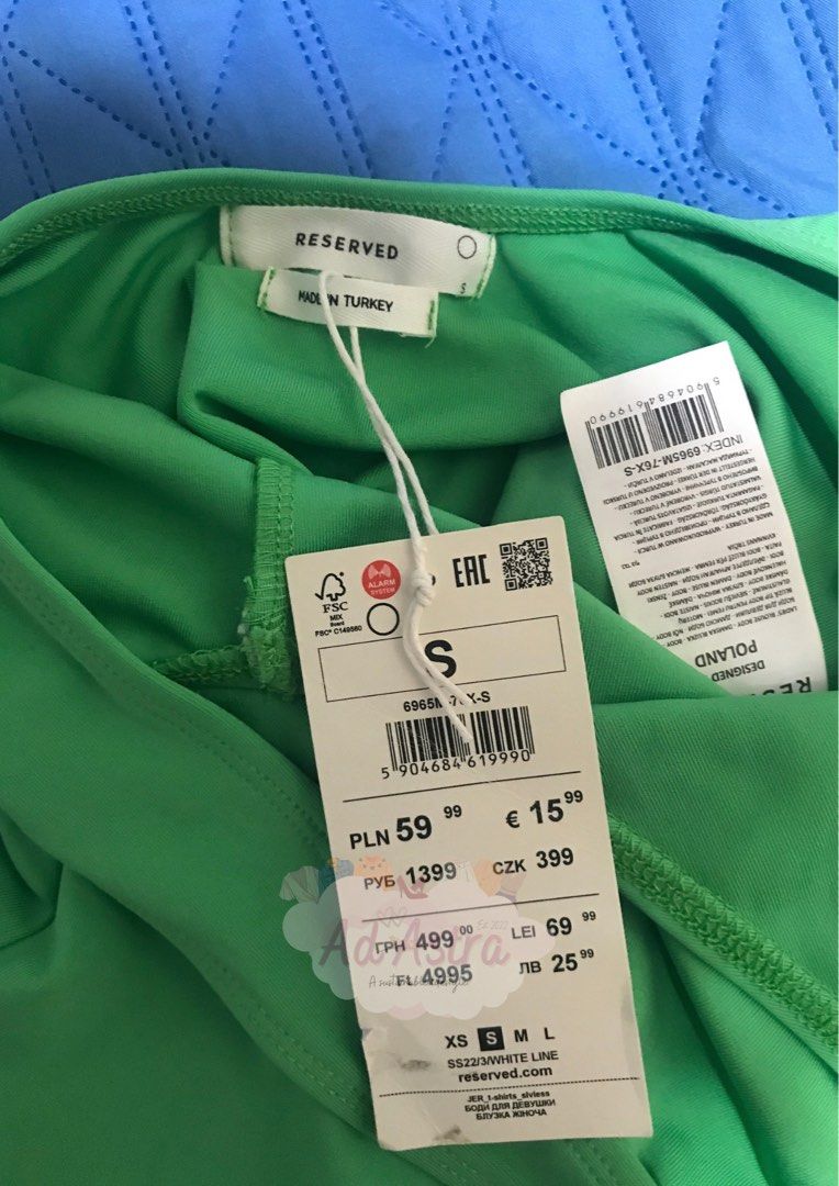 Green Bodysuit - Brand New and Authentic (Category: Sleeveless) located in Pasay City. Submitted by adastra_ph (Listing ID 1470236091, Image 3). Description: - Brand: Reserved - Condition: Brand new with original tags - Size: S - Description: V-neck type of top. Not padded. Body hugging type po yung damit. - Note: brand new with tag pero kita yung part ng bakal. See picture for reference - Regular Price: PHP 200 - MOP: GCash, Maribank, GoTyme, BD