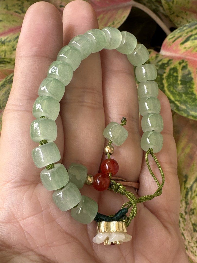 GREEN JADE WITH CHERRY 🍏 M7_JD001 (Category: Bracelets) located in Bulacan. Submitted by selling_low_by_bella_ben (Listing ID 1470214241, Image 3). Description: GREEN JADE WITH CHERRY 🍏 M7_JD001 🏷️ 300 each (3pcs) 8+ mm bead size Adjustable wrist.