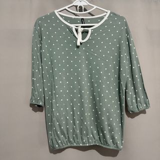 (Category: ) located in . Submitted by shopyannie (Listing ID 1470177241, Image 1). Description: .