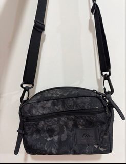 （分類：）位於 。 由 chankaoi2 提交（商品編號 1470346599，圖片 1）。簡介： 。