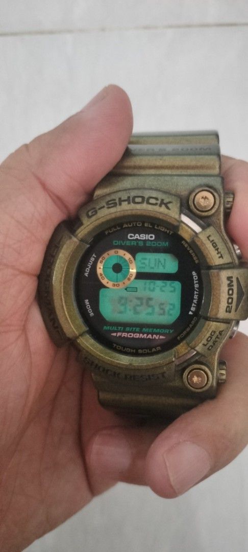 G-shock Frogman GW-200GM-9 Gold Defender, Men's Fashion, Watches ...